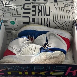 Nike Kyrie Sneakers - White, Blue, Red